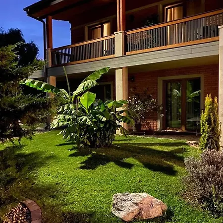 Bed & Breakfast Bali Butique 4*